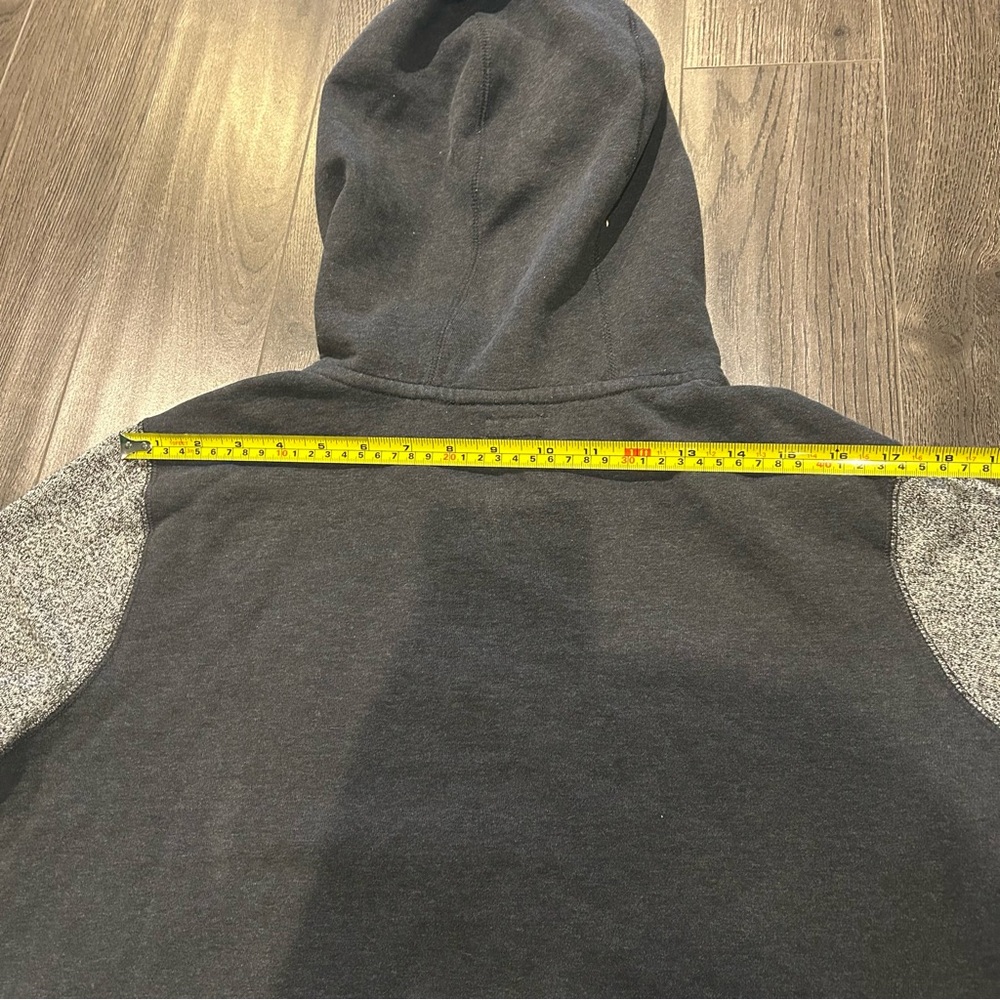 Roots Women Dark Gray and Light Gray Zip-Up Sweater - Picture 7 of 11